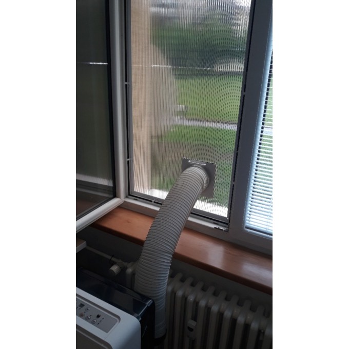 Izolace do okna pro mobilní klimatizace na míru